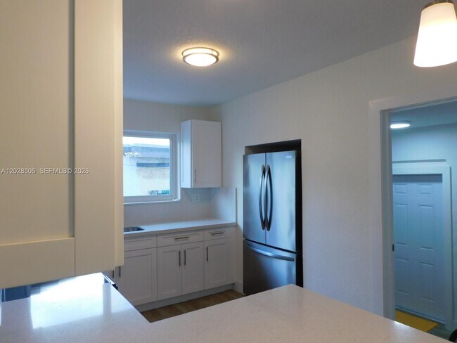 Building Photo - 3333 SW 89th Ave