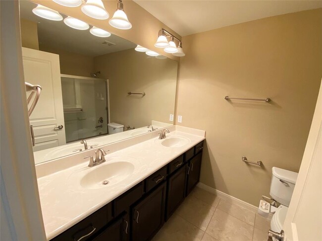 Building Photo - 4526 Brant Crossing Dr