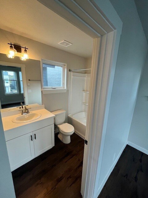 Building Photo - Brand new 1b/1b ADU in Buena Vista, walk t...