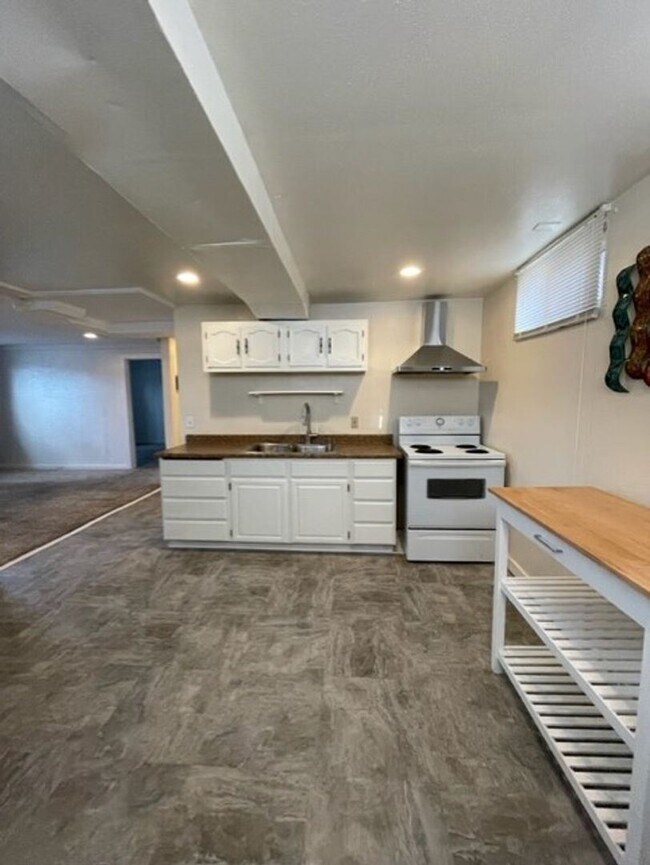 2 br, 1 bath House 1247 1st Ave E (JS) 1247 1st Ave E Kalispell MT