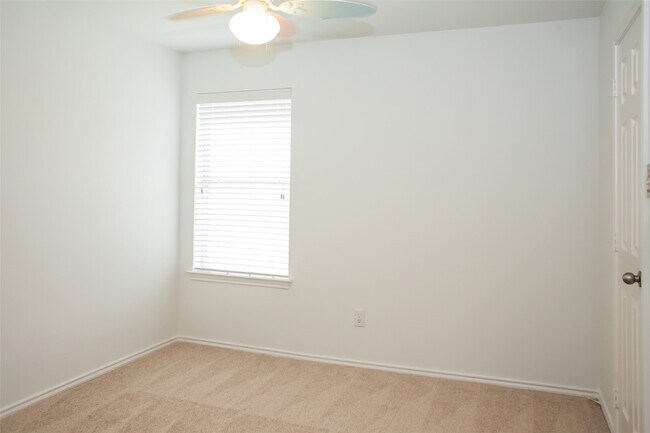 Building Photo - 9402 Borden Bluff Ln