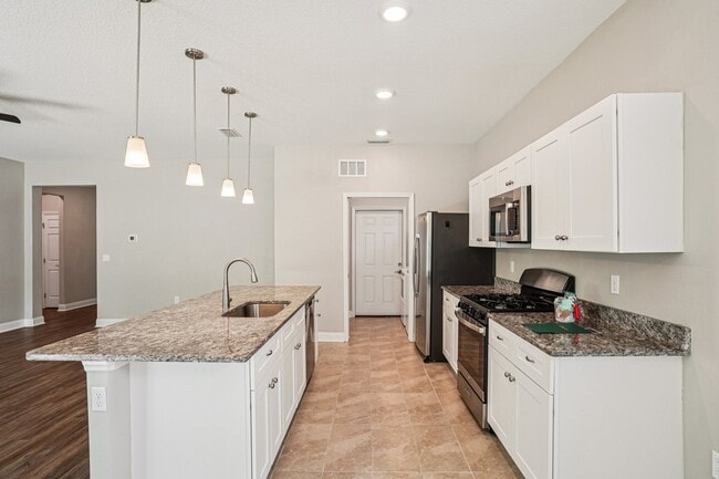 Floorplan - Eleven Oaks