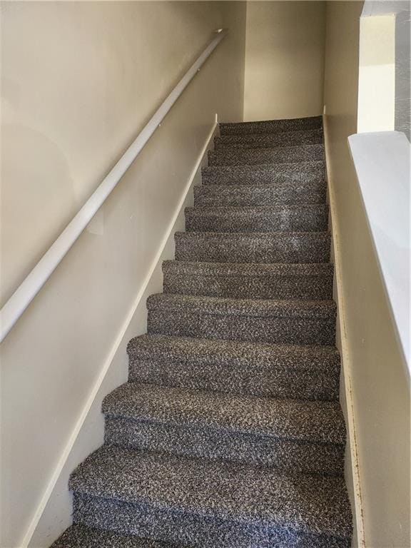 Building Photo - 2935 Fields Dr