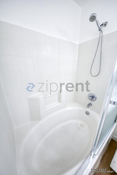 Building Photo - 17 Armory Pl