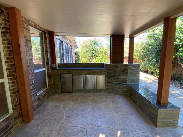Building Photo - 15555 Appaloosa Dr