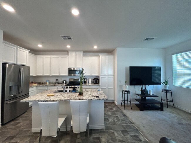 Building Photo - DON’T MISS THIS FULLY FURNISHED, BEAUTIFUL...