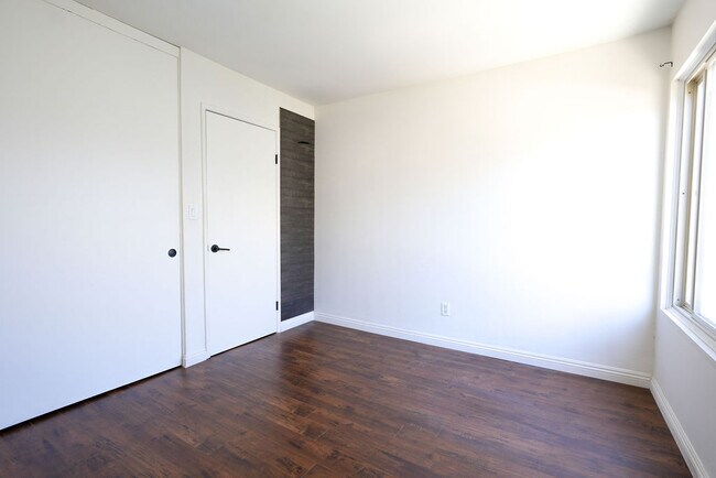 Building Photo - 4152 Mt Alifan Dr