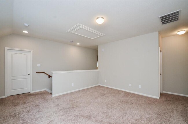Building Photo - 1627 Summer City Dr