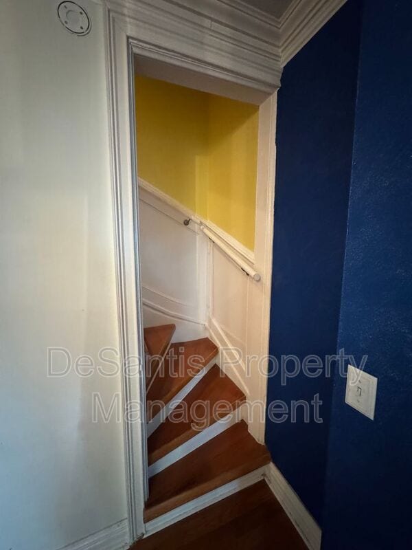 Building Photo - 5424 Harrison St