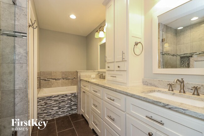 Building Photo - 1311 Bluebonnet Trail