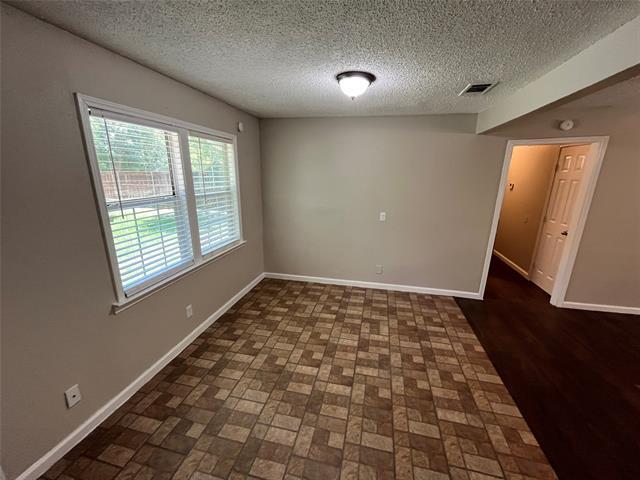 Building Photo - 11303 Trail Ln