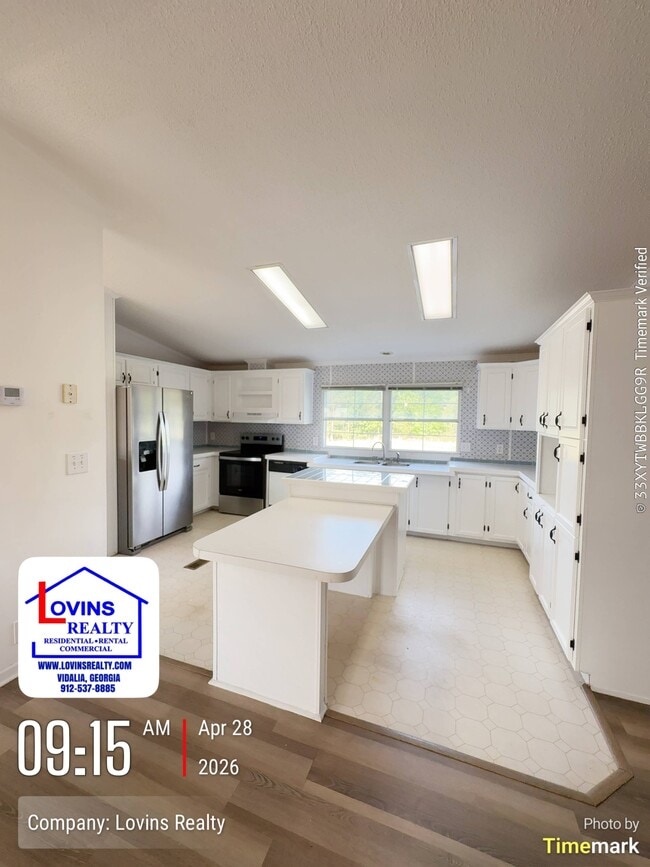 Building Photo - 2684 US-221