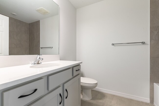 Building Photo - Brand New 3-Bed 2.5-Bath Town Home with La...
