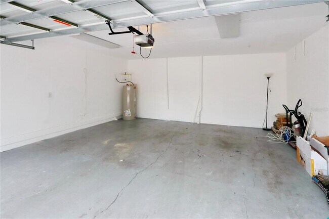Building Photo - 2611 Espana Ct