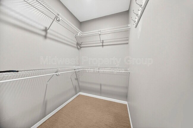 Building Photo - 4100 Lindell Blvd