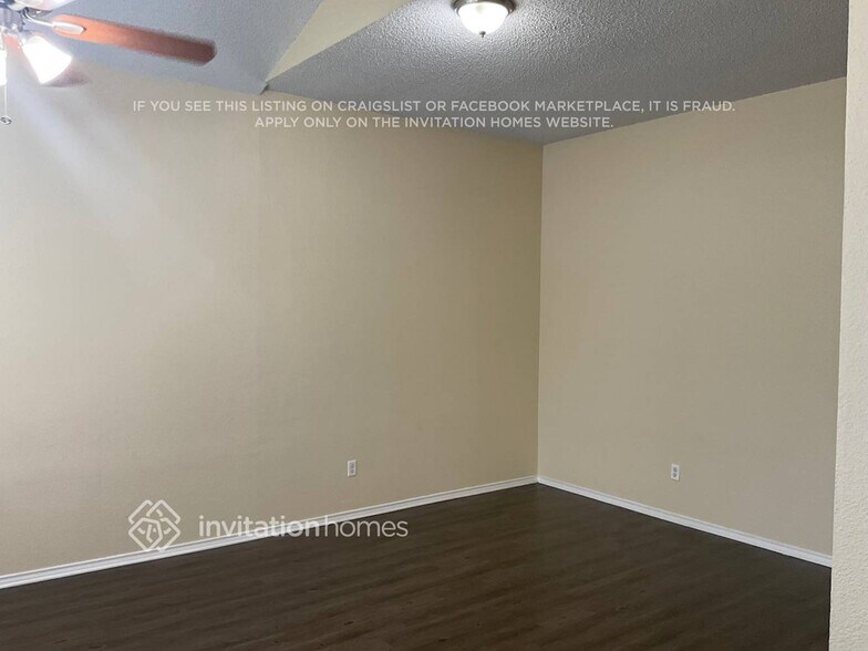 Building Photo - 6316 Fern Meadow Dr