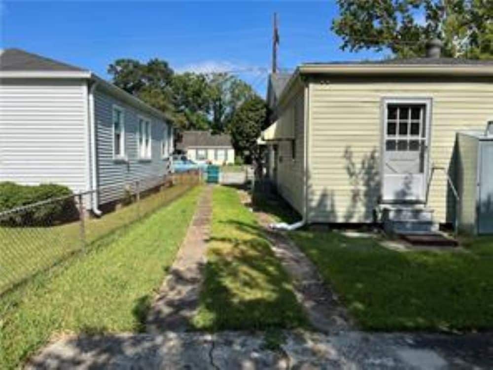 Driveway - 620 Metairie Lawn Dr