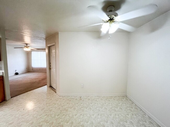 Building Photo - 312 Cedar Ridge Dr