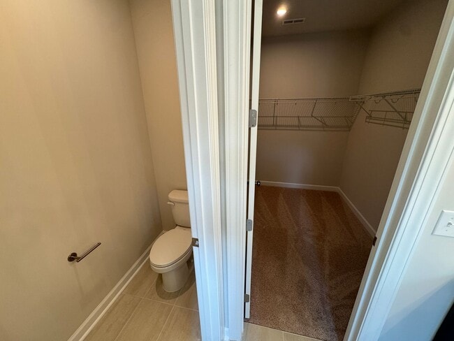 Building Photo - 4707 Cypress Tree Ln