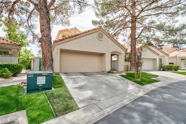 Building Photo - 8949 Diamond Falls Dr