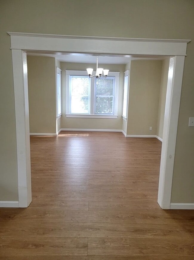 Building Photo - Charming 2-Bedroom Home in Norfolk