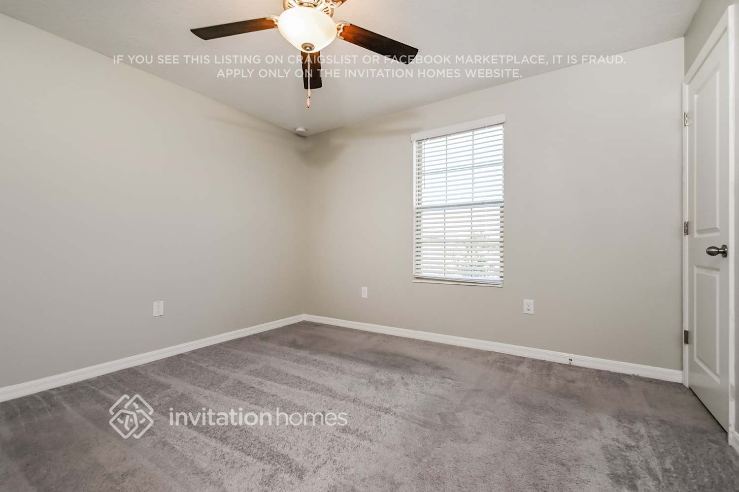 Building Photo - 1565 Blue Rose Dr