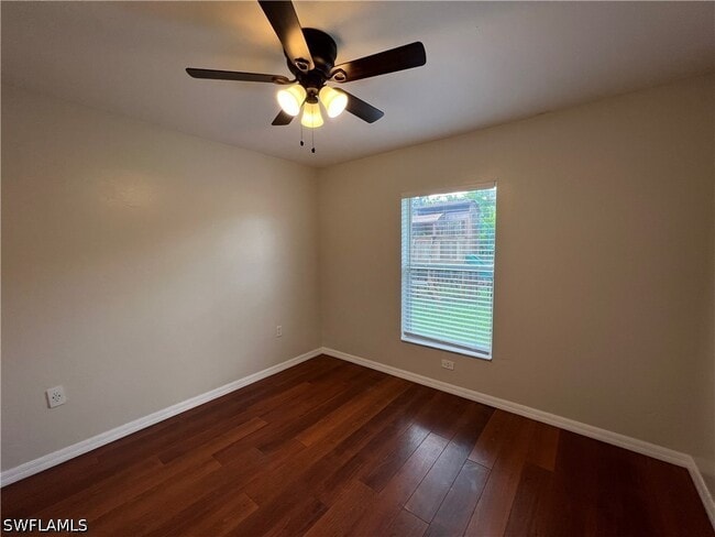 Building Photo - 8334 Robin Rd