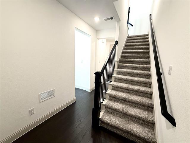 Building Photo - 4116 Kearsage Dr