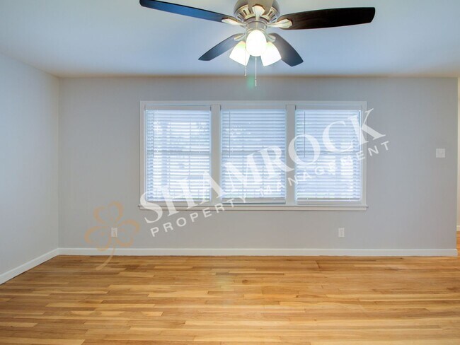 Building Photo - 3 bedroom home in Waco!