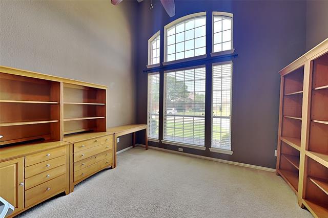 Building Photo - 3910 Compton Dr