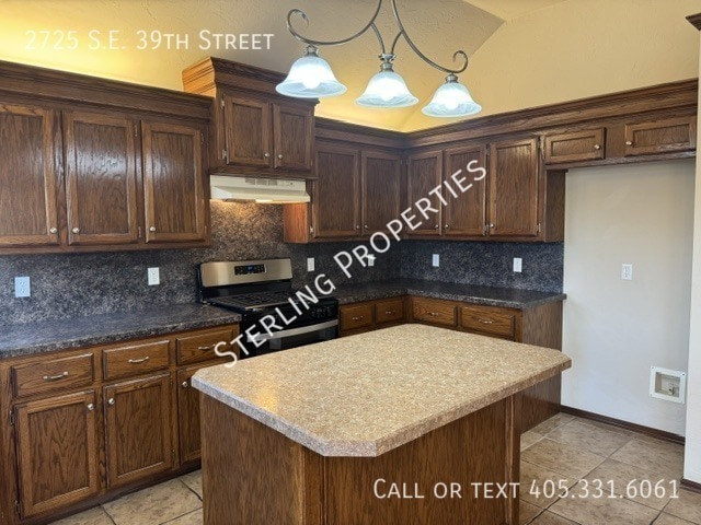 Building Photo - 2725 SE 39th St