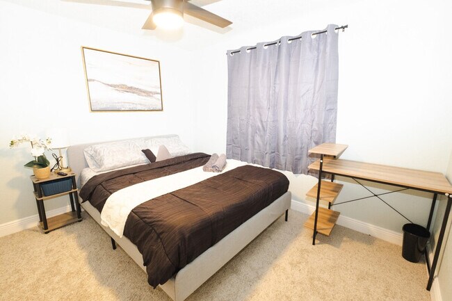 Building Photo - 3007 E 21st Ave