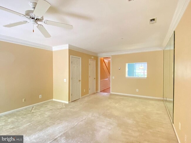Building Photo - 10353 Sager Ave