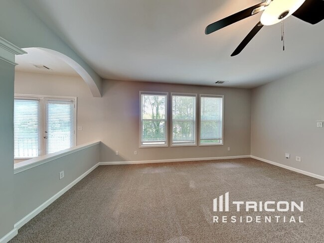 Building Photo - 1851 Stoney Chase Dr