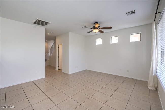 Building Photo - 10057 Bonterra Ave