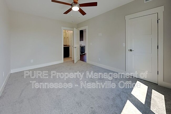 Building Photo - 2713 Torbett St