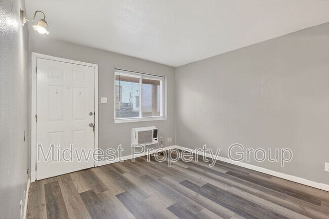 Building Photo - 3710 Geraldine Ave