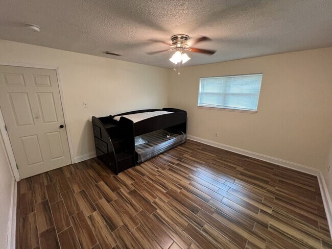 Building Photo - Spacious 5BR Home in Avalon – Dual Master Suites + Modern Updates!