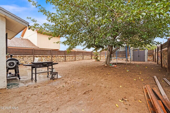 Building Photo - 12109 St Jude Ave