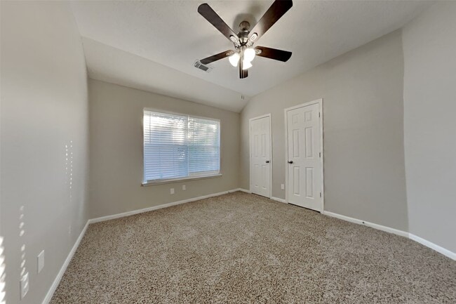 Building Photo - 7022 Echo Pines Dr