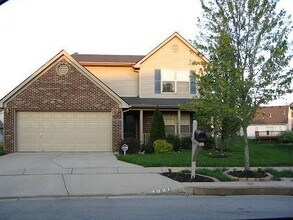 Building Photo - Eastwood home with 1st Floor Primary BR!   260210