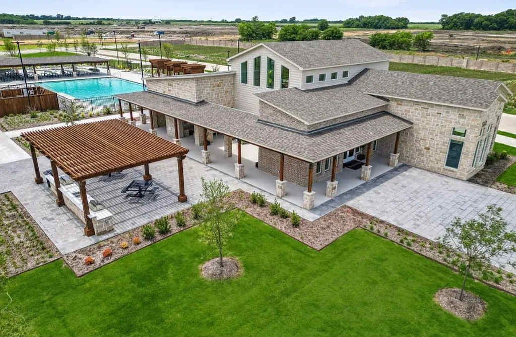 Building Photo - 5211 Gentle Rain Dr