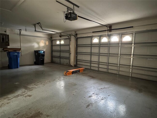Building Photo - 10207 Quails Landing Ave
