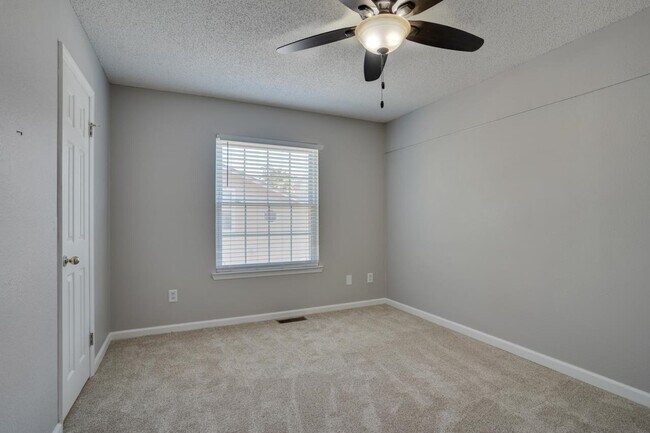 Building Photo - 4187 Silkbay Ct