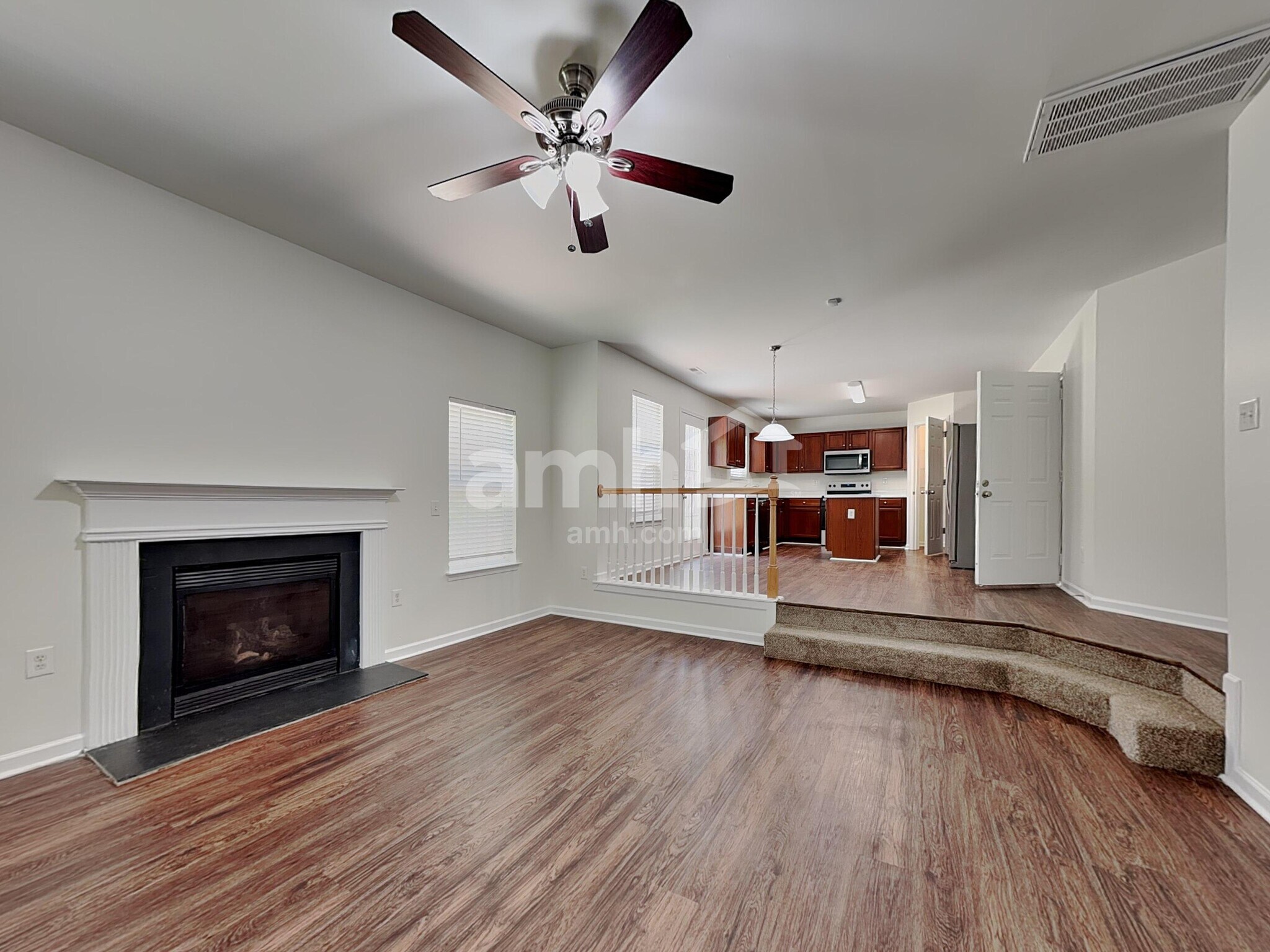 Building Photo - 5223 Sunriver Rd