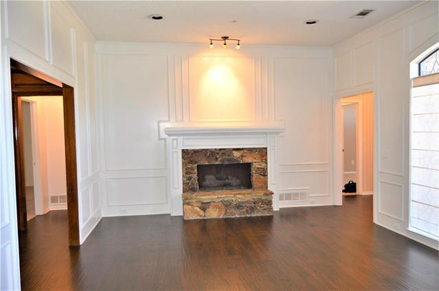 Building Photo - 2128 USA Dr