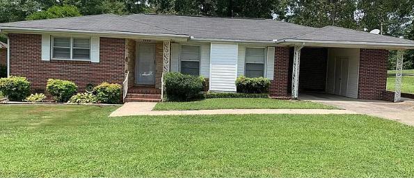 Building Photo - 1300 Sherwood Dr