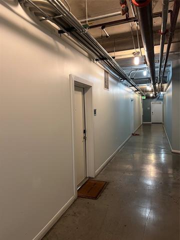 Building Photo - 1001 Belleview St