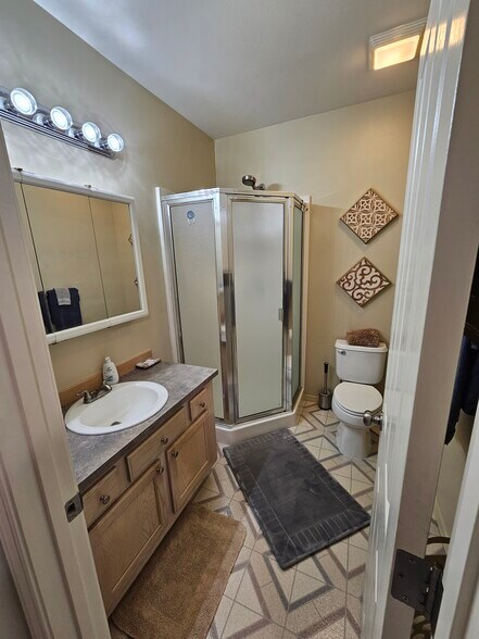 Building Photo - 3030 Lore Rd