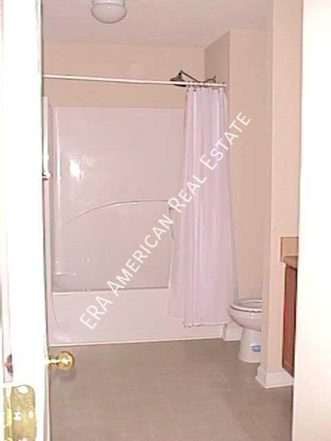 Building Photo - 111 Swaying Pine Ct